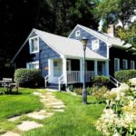Cromwell Manor Inn Bed & Breakfast